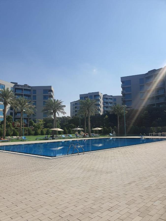 Cozy 1-Bedroom Apartment In Dubai South With Pool Dış mekan fotoğraf